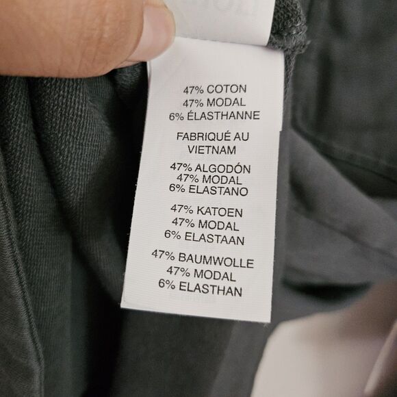 Vuori Shirt Boulevard Jacket Mens Medium Gray Button-Up Performance Shacket NWT‎ - Picture 6 of 10